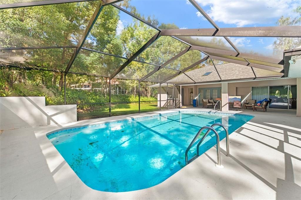 For Sale: $419,900 (4 beds, 3 baths, 2604 Square Feet)