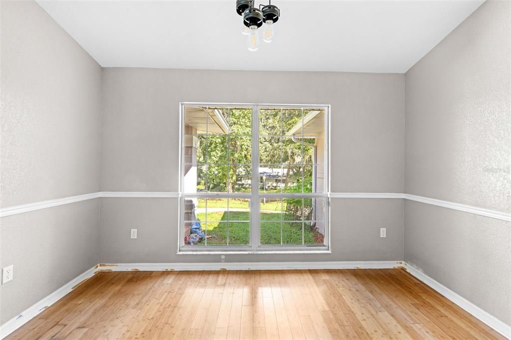 For Sale: $419,900 (4 beds, 3 baths, 2604 Square Feet)