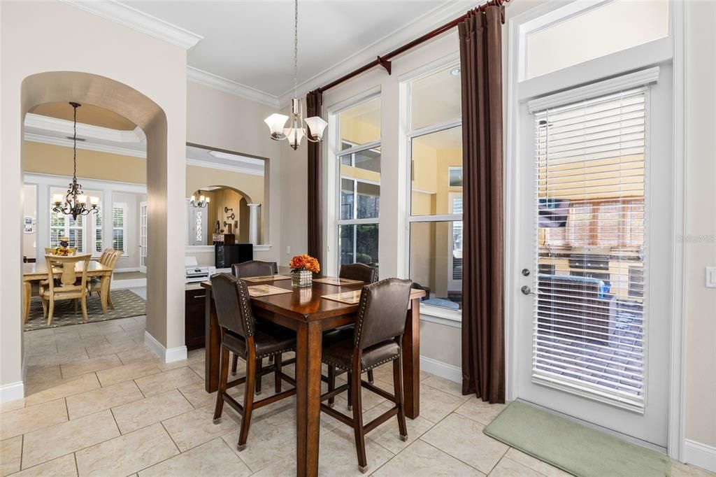For Sale: $1,050,000 (4 beds, 4 baths, 3843 Square Feet)