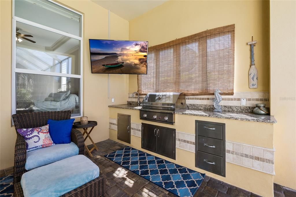 For Sale: $1,050,000 (4 beds, 4 baths, 3843 Square Feet)