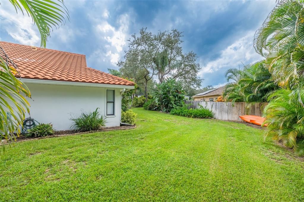 На продажу: $839,000 (3 спален, 2 ванн, 2226 Квадратных фут)