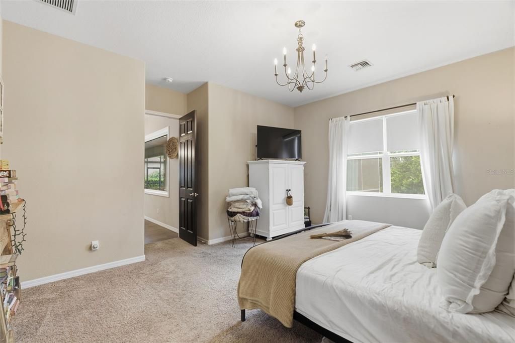 For Sale: $770,000 (3 beds, 3 baths, 2581 Square Feet)