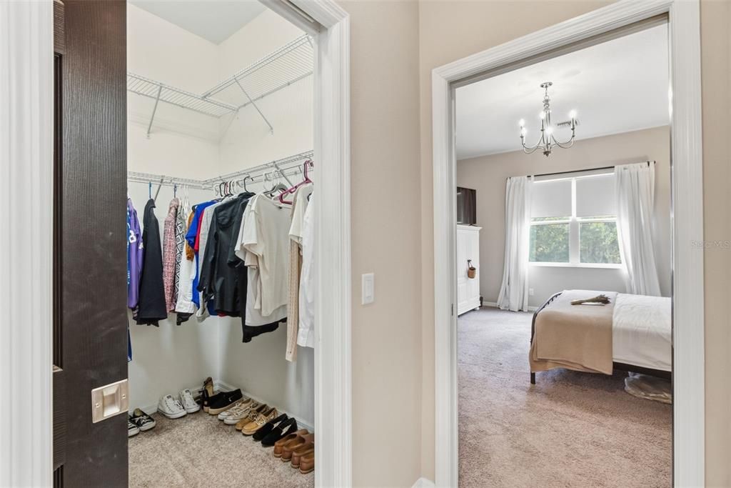 For Sale: $770,000 (3 beds, 3 baths, 2581 Square Feet)