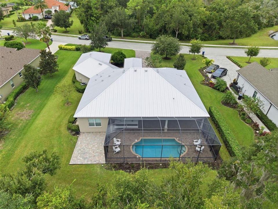 For Sale: $770,000 (3 beds, 3 baths, 2581 Square Feet)