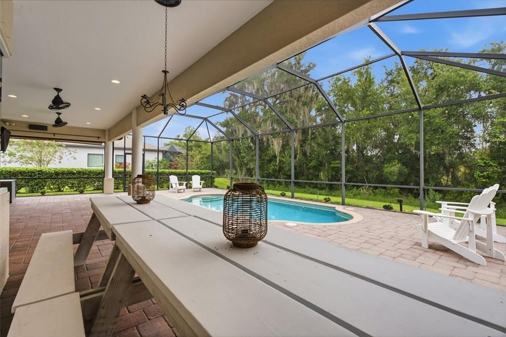 For Sale: $770,000 (3 beds, 3 baths, 2581 Square Feet)
