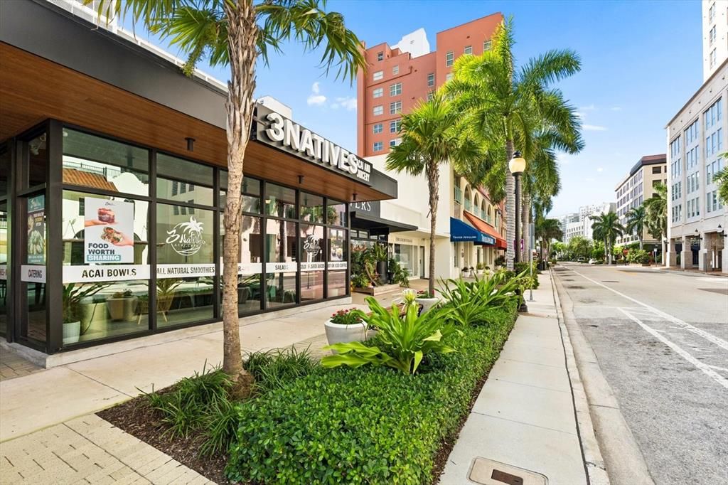 En Venta: $1,249,000 (2 camas, 2 baños, 2232 Pies cuadrados)