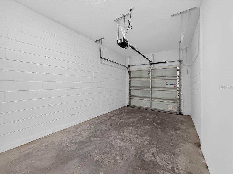 For Rent: $2,600 (3 beds, 2 baths, 1285 Square Feet)