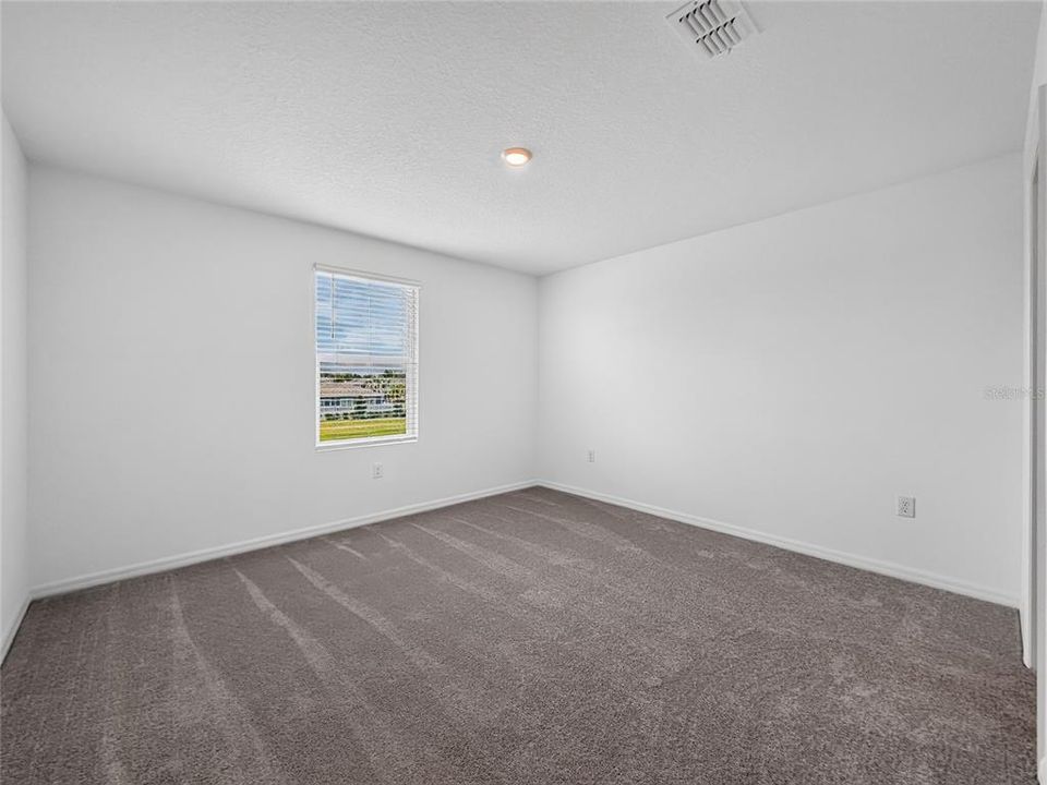 For Rent: $2,600 (3 beds, 2 baths, 1285 Square Feet)