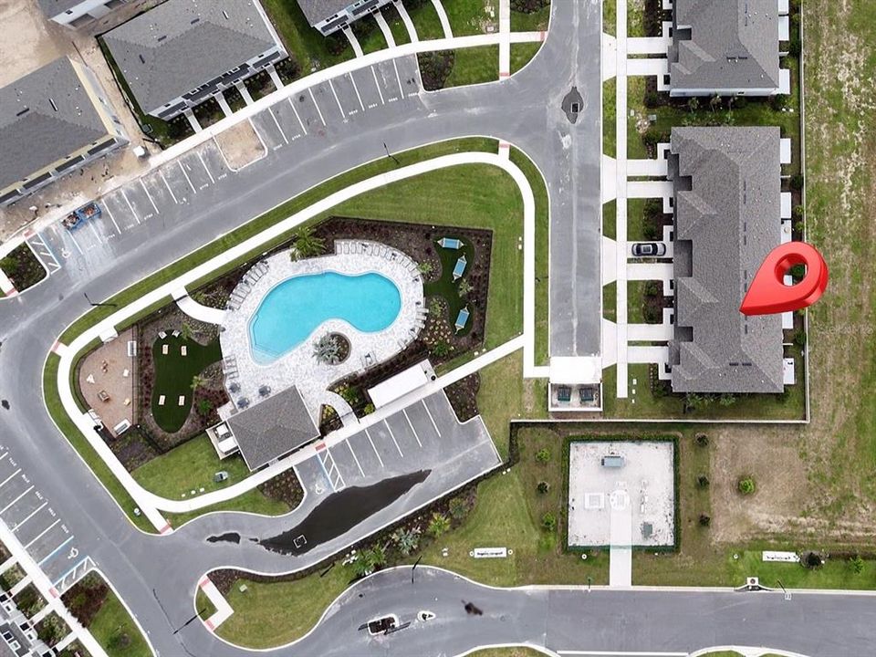 For Rent: $2,600 (3 beds, 2 baths, 1285 Square Feet)