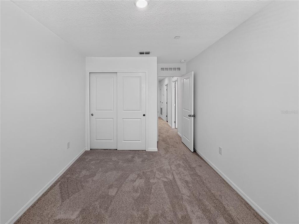 For Rent: $2,600 (3 beds, 2 baths, 1285 Square Feet)