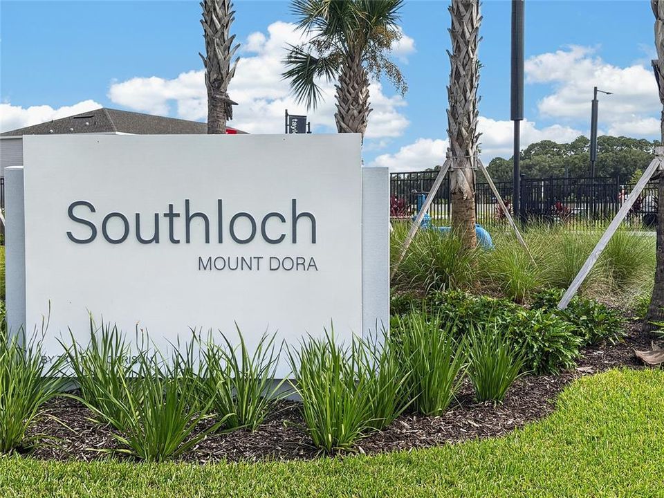 For Rent: $2,600 (3 beds, 2 baths, 1285 Square Feet)