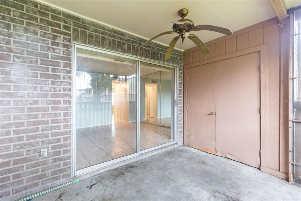 En Venta: $114,900 (2 camas, 2 baños, 940 Pies cuadrados)