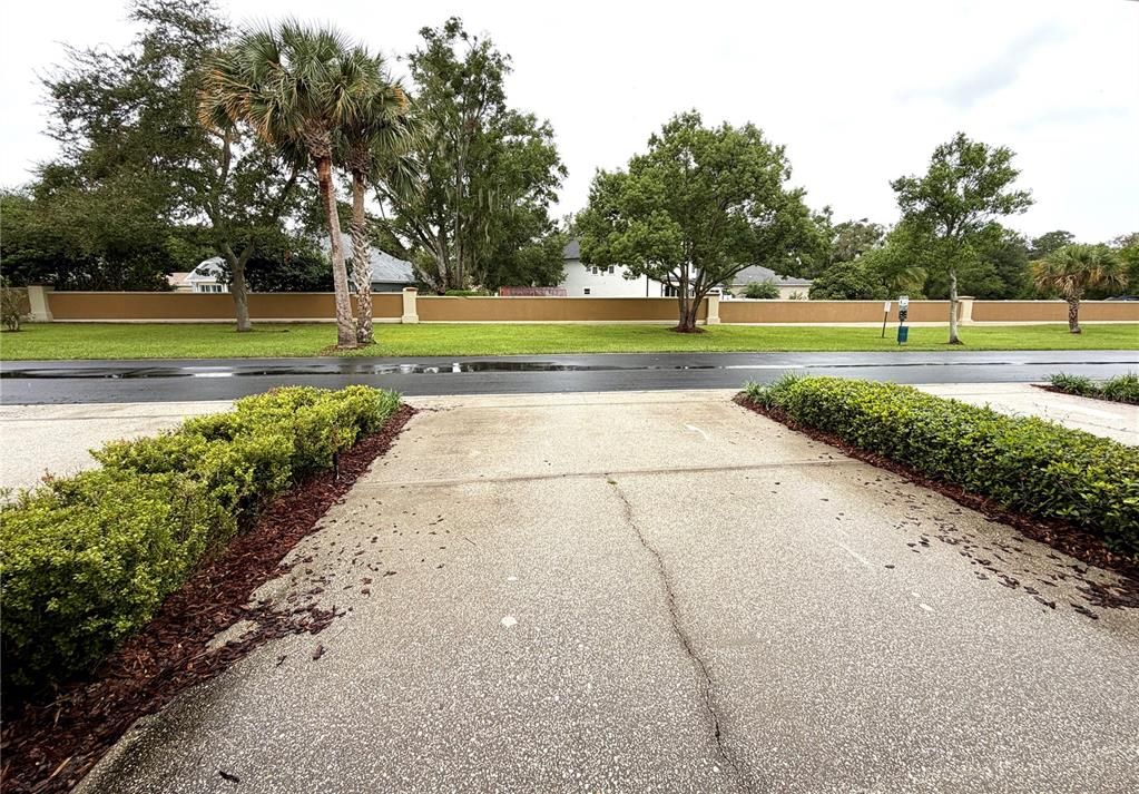 For Rent: $2,350 (3 beds, 2 baths, 1574 Square Feet)