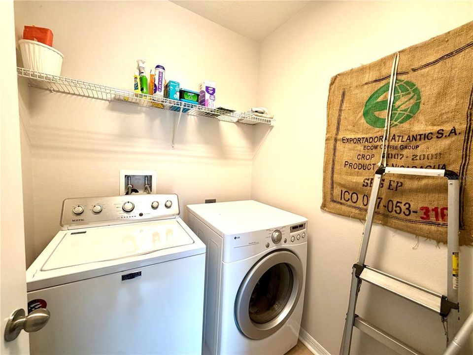 For Rent: $2,350 (3 beds, 2 baths, 1574 Square Feet)