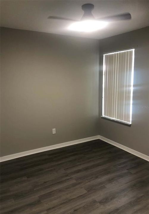 En Venta: $270,000 (3 camas, 2 baños, 1381 Pies cuadrados)