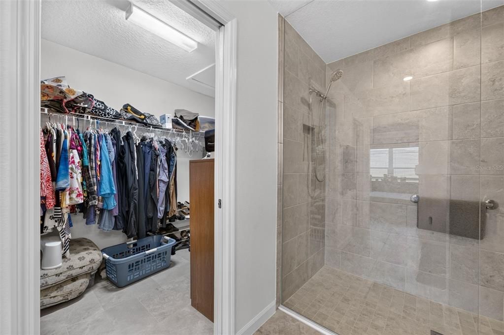 En Venta: $359,000 (3 camas, 2 baños, 1484 Pies cuadrados)