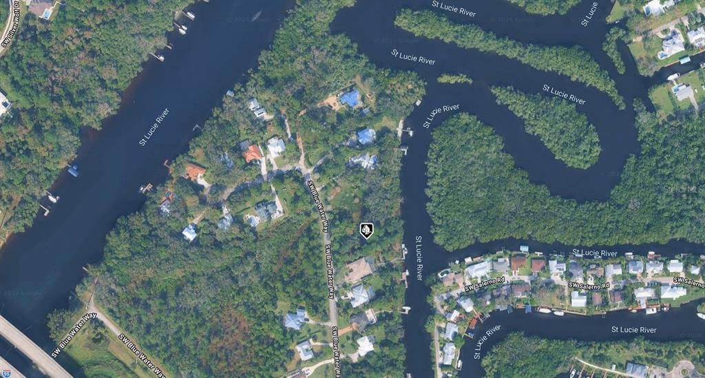 For Sale: $549,999 (0.72 acres)