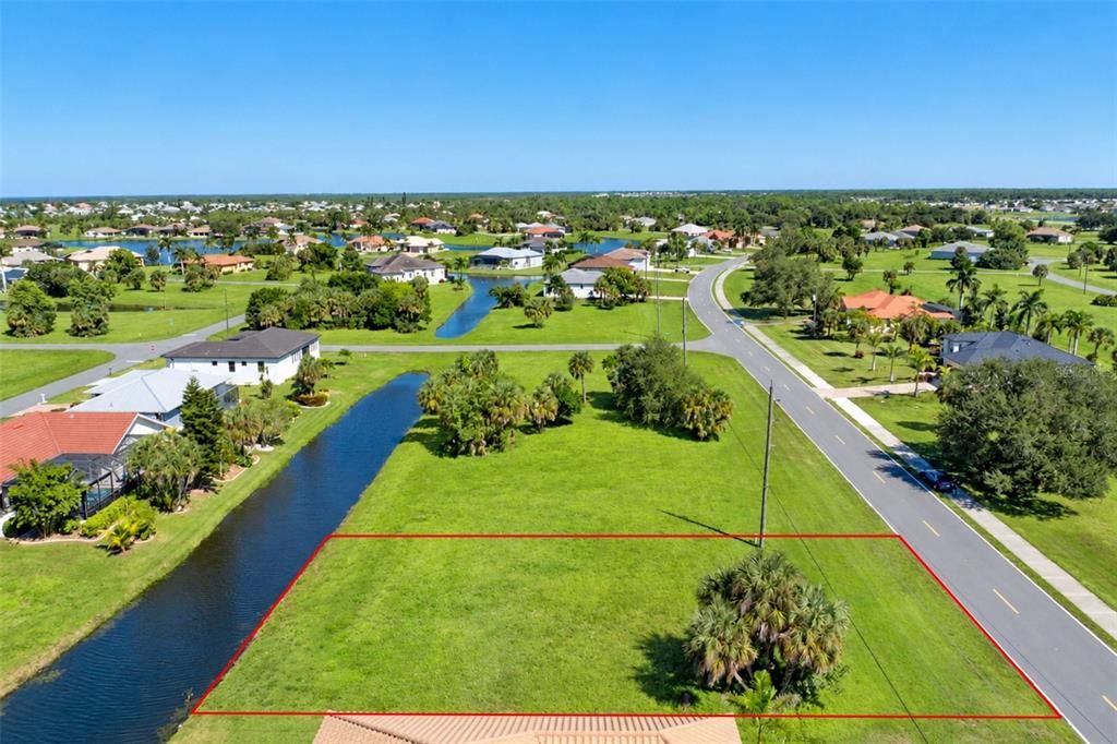 En Venta: $39,000 (0.22 acres)