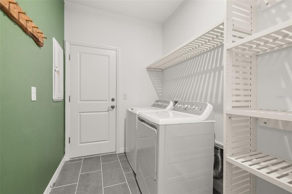 For Rent: $2,275 (4 beds, 3 baths, 2210 Square Feet)