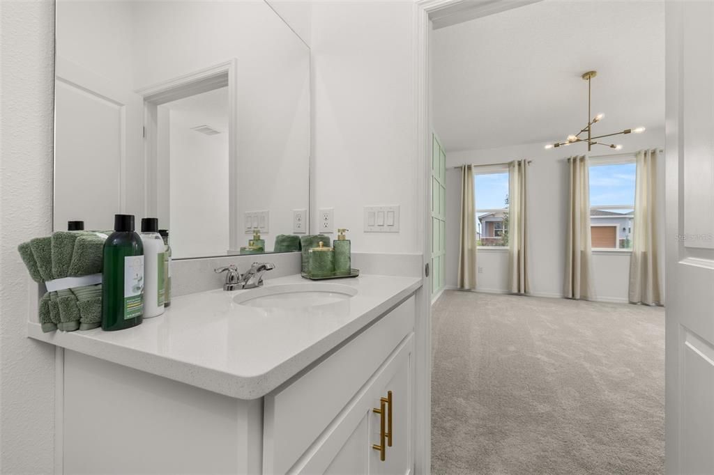 For Rent: $2,275 (4 beds, 3 baths, 2210 Square Feet)
