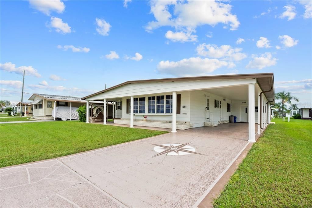 For Sale: $175,000 (2 beds, 2 baths, 1332 Square Feet)
