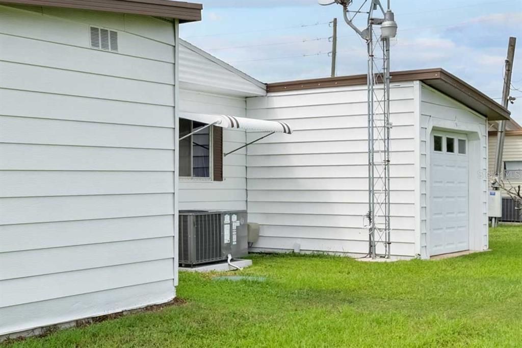 For Sale: $175,000 (2 beds, 2 baths, 1332 Square Feet)