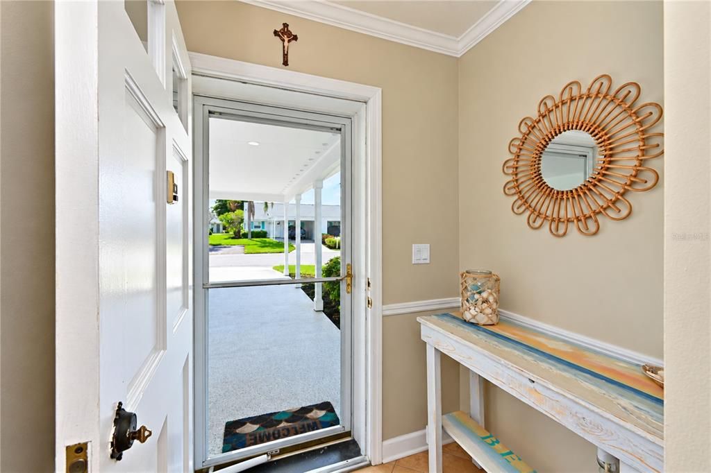 For Sale: $315,000 (2 beds, 2 baths, 1350 Square Feet)