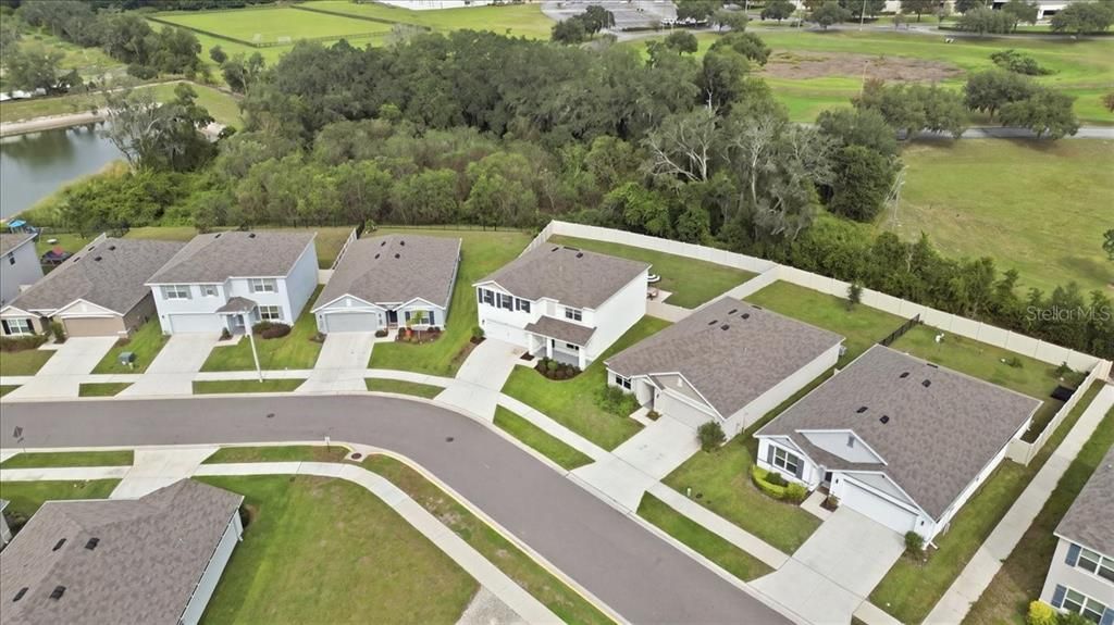 На продажу: $415,000 (5 спален, 3 ванн, 2605 Квадратных фут)