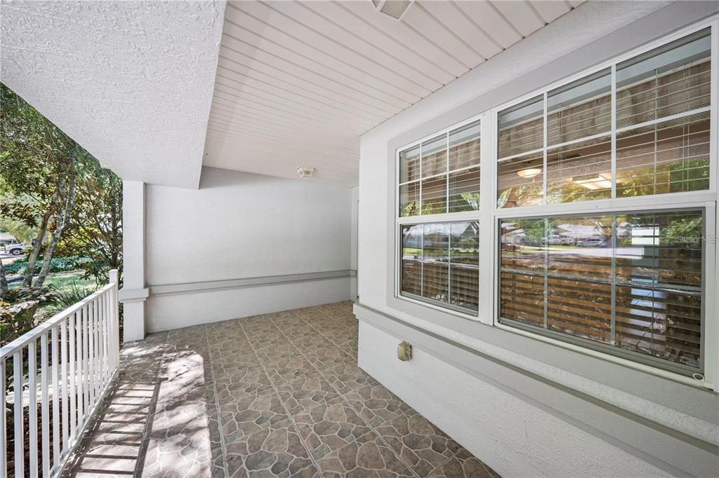 For Sale: $234,900 (2 beds, 2 baths, 1749 Square Feet)