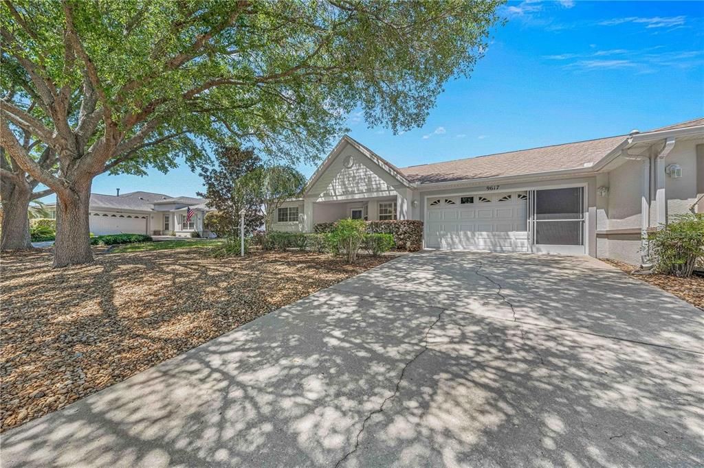 For Sale: $234,900 (2 beds, 2 baths, 1749 Square Feet)