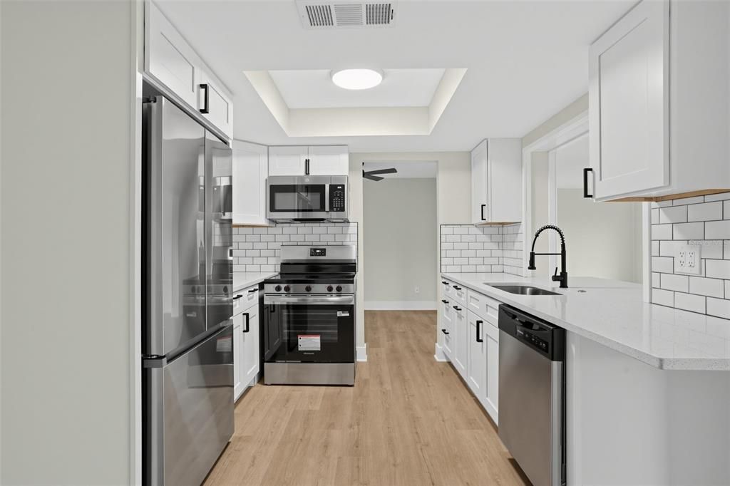 En Venta: $345,000 (2 camas, 2 baños, 1587 Pies cuadrados)