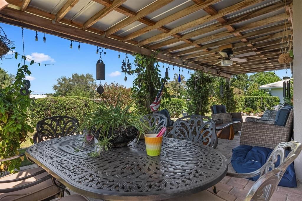 En Venta: $590,000 (2 camas, 2 baños, 1685 Pies cuadrados)