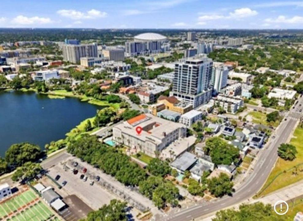 На продажу: $314,900 (2 спален, 2 ванн, 875 Квадратных фут)