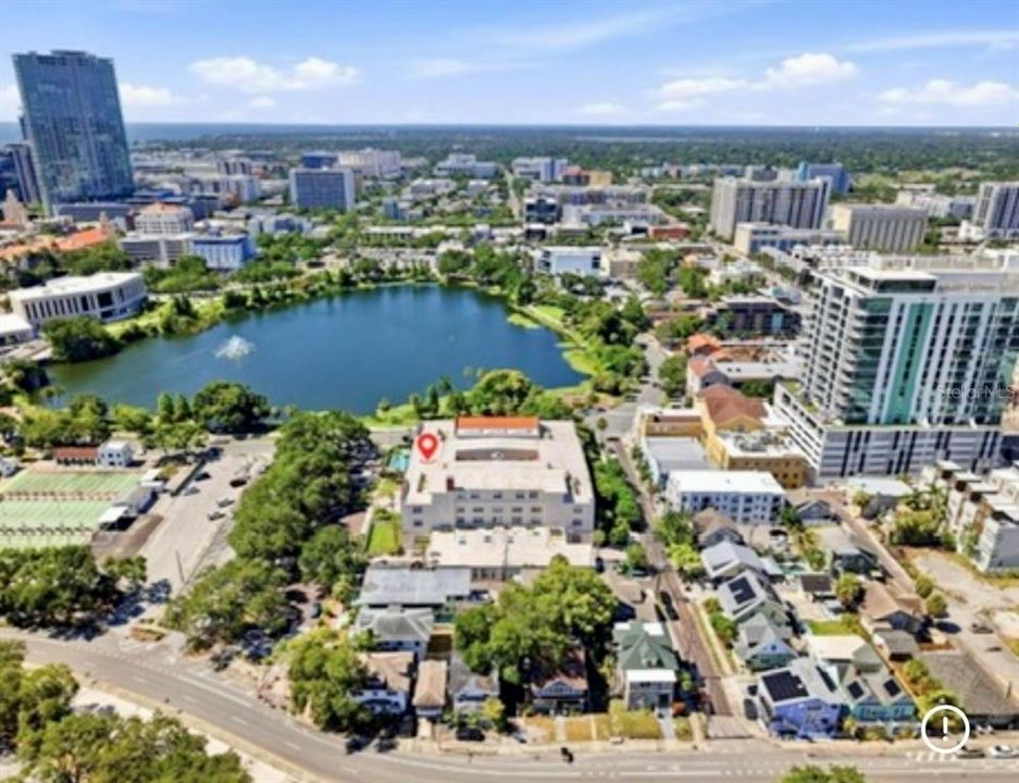 На продажу: $314,900 (2 спален, 2 ванн, 875 Квадратных фут)