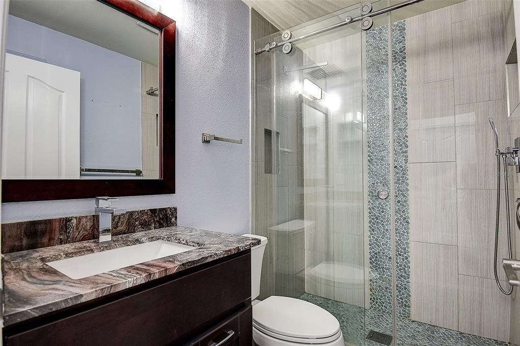For Sale: $389,000 (3 beds, 2 baths, 1553 Square Feet)