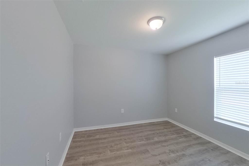 For Rent: $2,075 (4 beds, 2 baths, 1650 Square Feet)