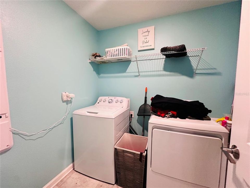 В аренду: $2,650 (4 спален, 2 ванн, 2591 Квадратных фут)