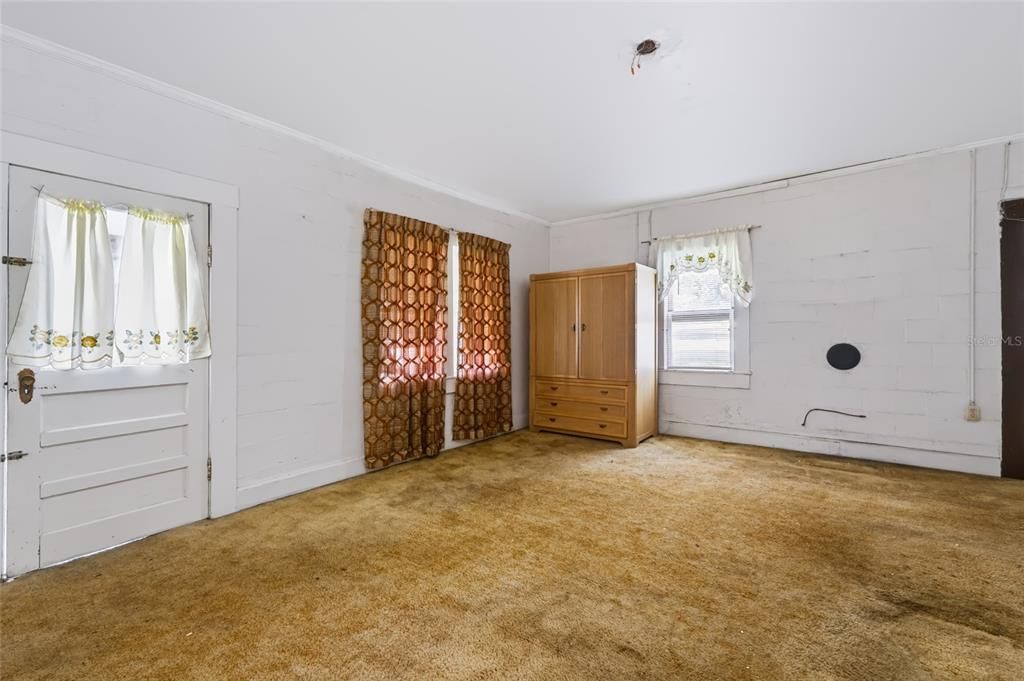En Venta: $199,000 (3 camas, 1 baños, 1015 Pies cuadrados)