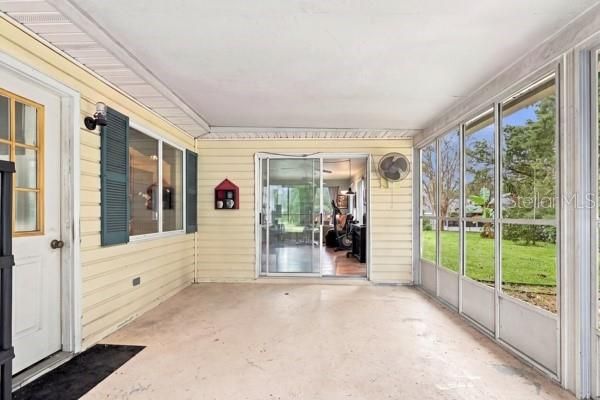 For Sale: $249,000 (2 beds, 2 baths, 1144 Square Feet)