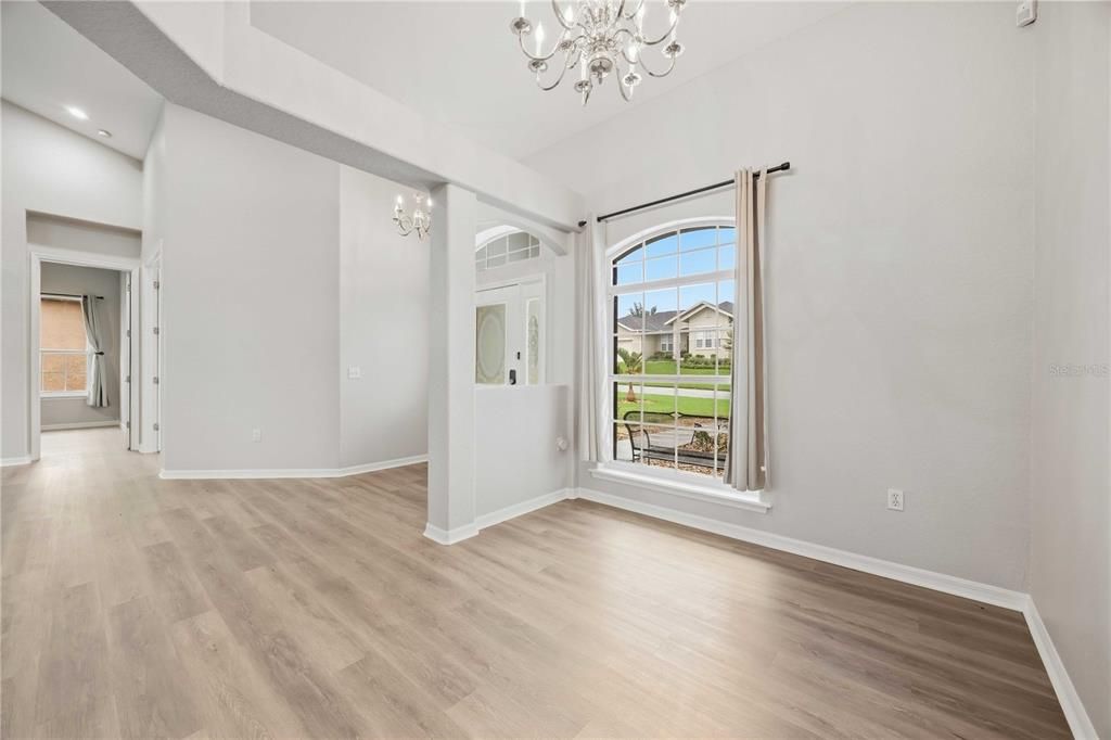 For Sale: $575,000 (3 beds, 3 baths, 3304 Square Feet)