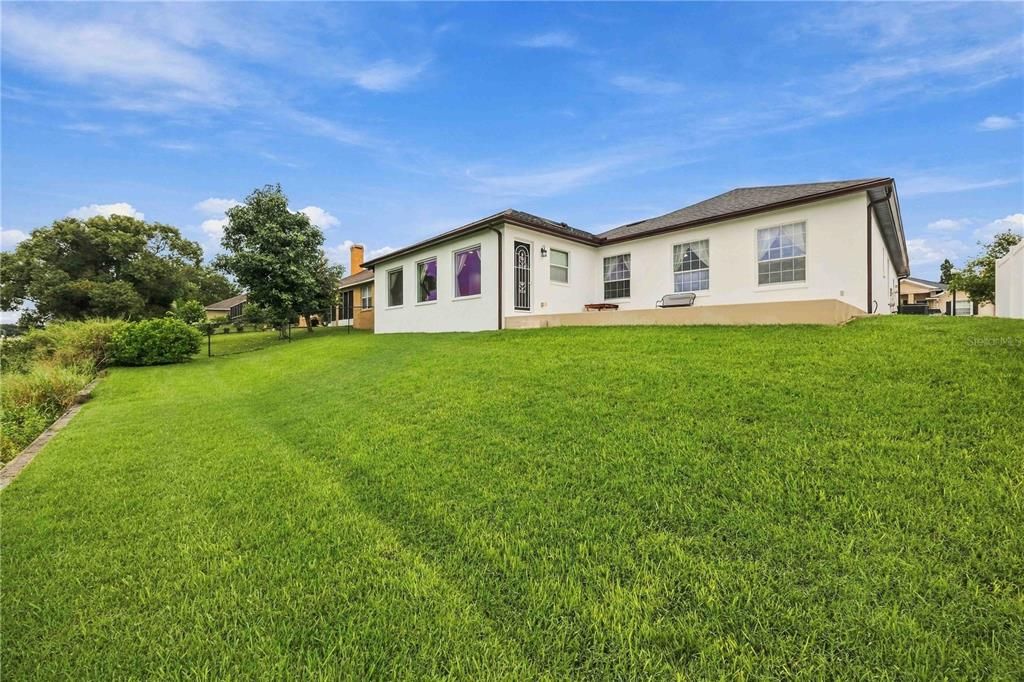 For Sale: $575,000 (3 beds, 3 baths, 3304 Square Feet)
