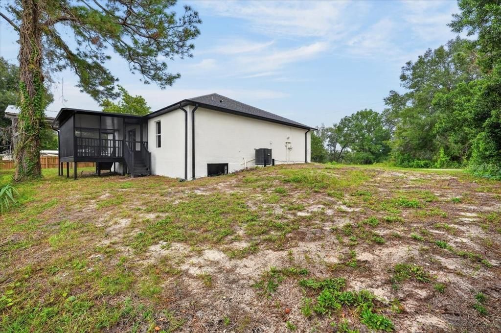 For Sale: $299,990 (3 beds, 2 baths, 1376 Square Feet)