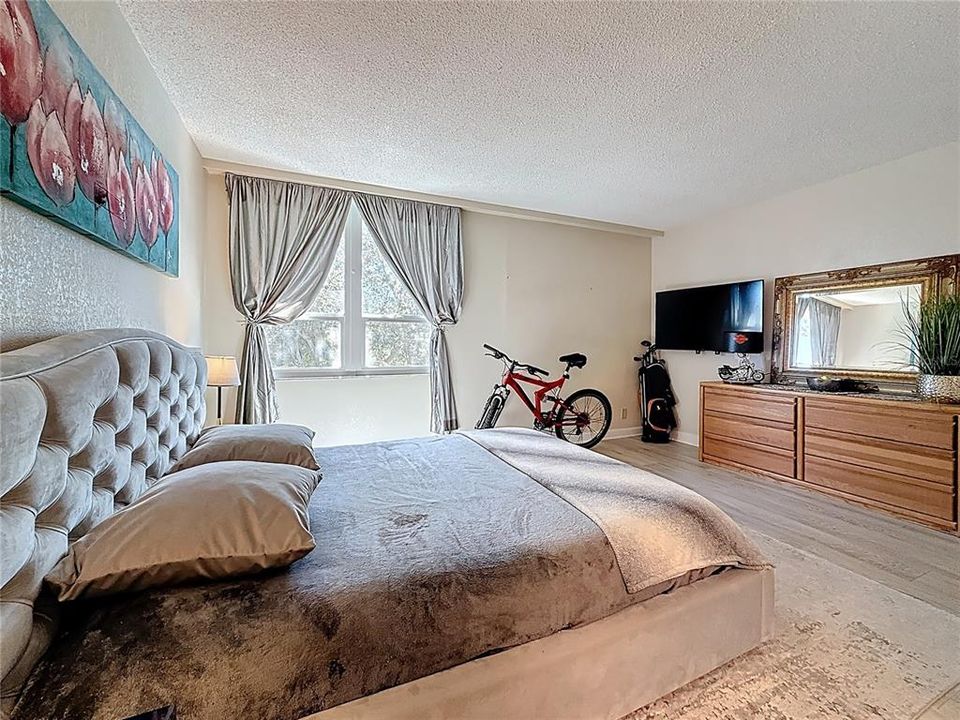 En Venta: $175,000 (2 camas, 2 baños, 1050 Pies cuadrados)