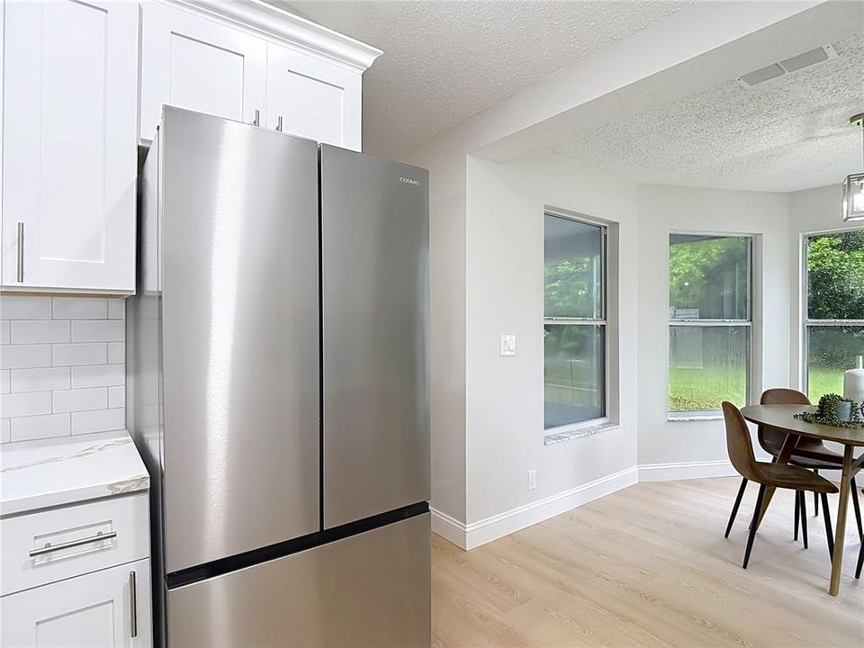 En Venta: $295,000 (3 camas, 2 baños, 1244 Pies cuadrados)
