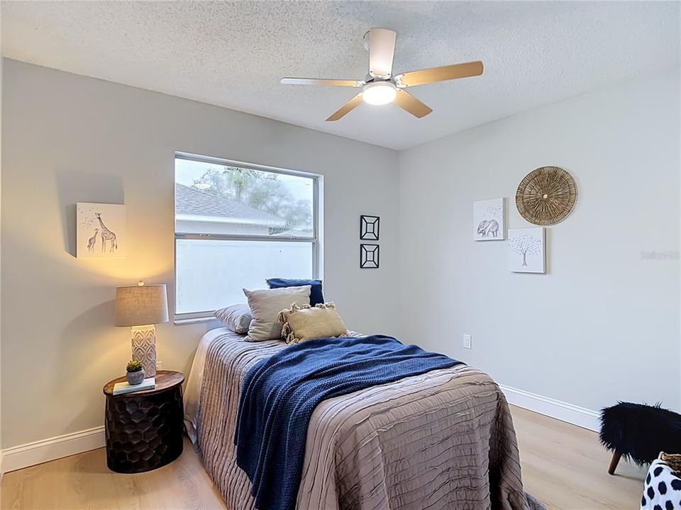 En Venta: $295,000 (3 camas, 2 baños, 1244 Pies cuadrados)