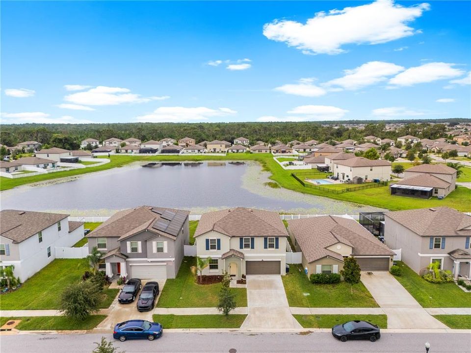 For Sale: $399,000 (4 beds, 2 baths, 2635 Square Feet)