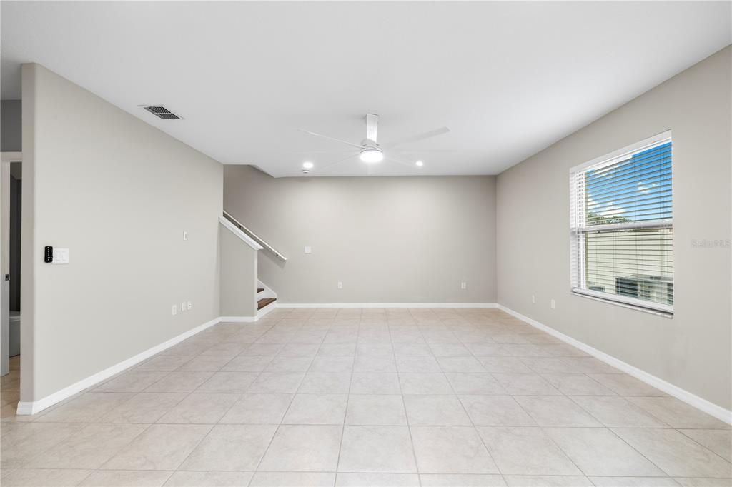 For Sale: $399,000 (4 beds, 2 baths, 2635 Square Feet)