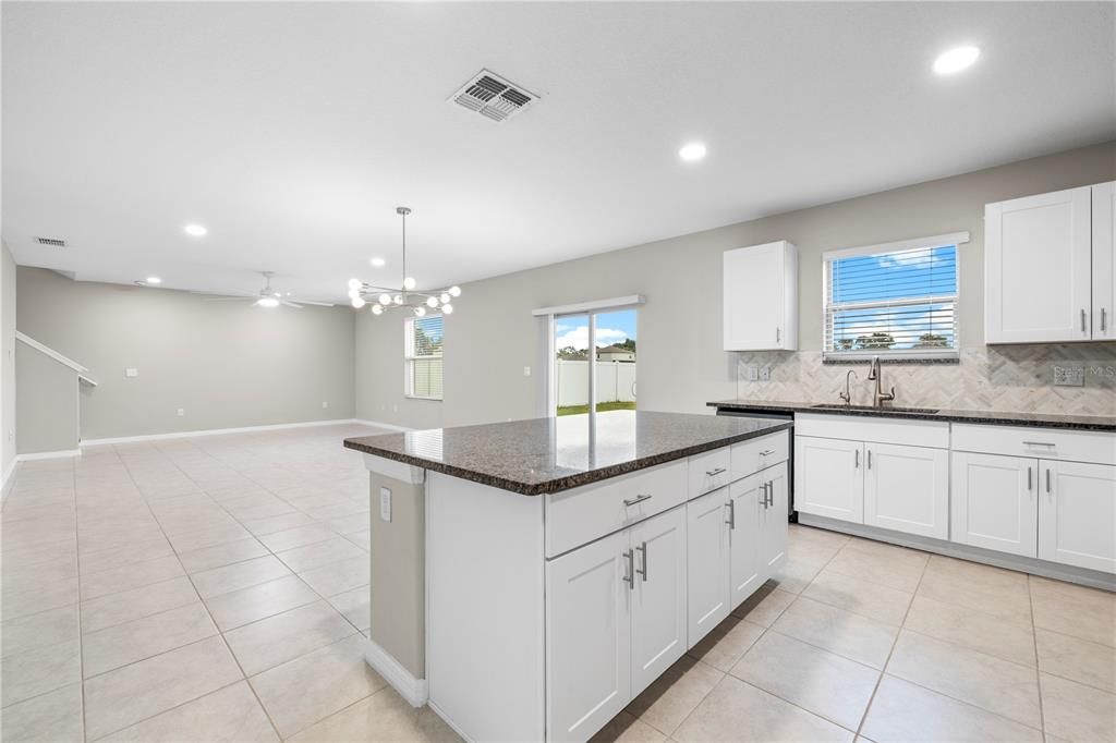 For Sale: $399,000 (4 beds, 2 baths, 2635 Square Feet)
