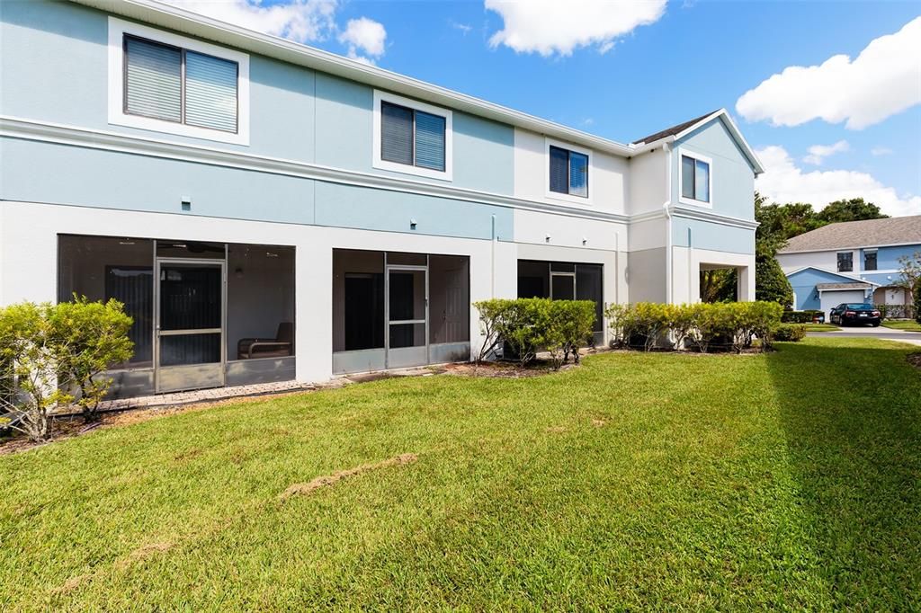 For Sale: $199,900 (2 beds, 2 baths, 1144 Square Feet)