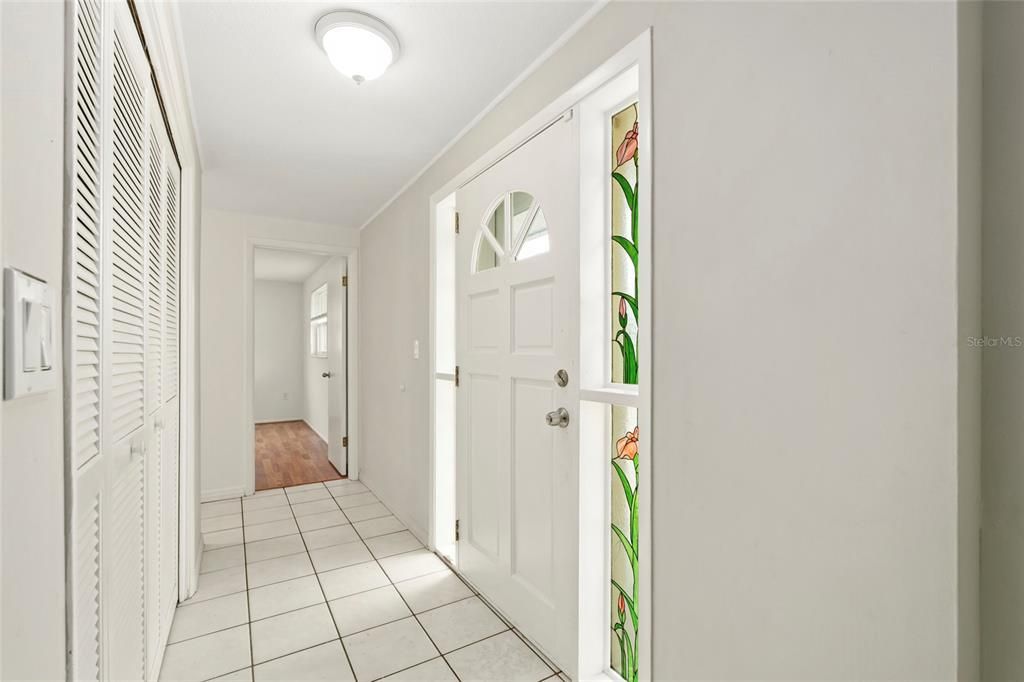 For Sale: $349,000 (3 beds, 2 baths, 1549 Square Feet)